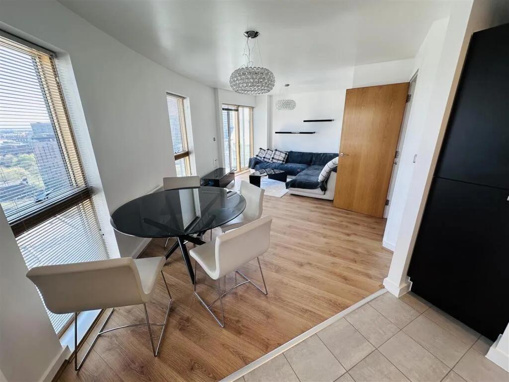 2 bedroom duplex for rent