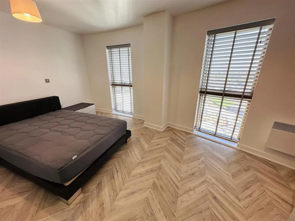 2 bedroom duplex for rent