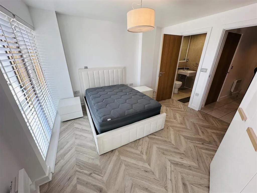 2 bedroom duplex for rent