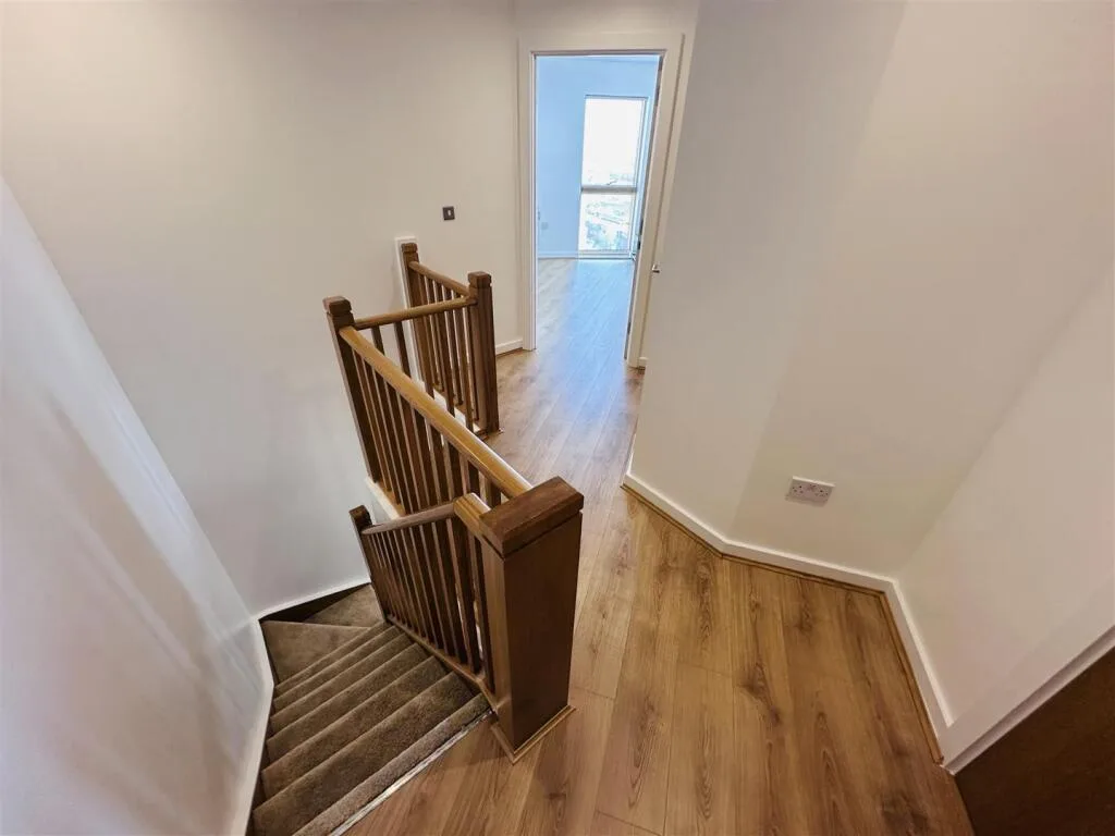 2 bedroom duplex for rent