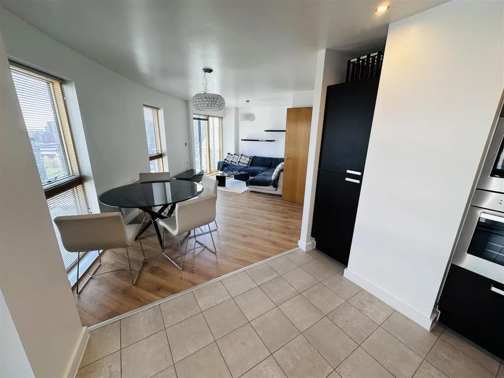 2 bedroom duplex for rent