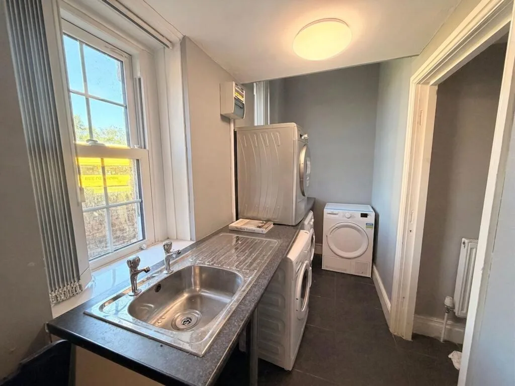 1 bedroom house of multiple occupation for rent