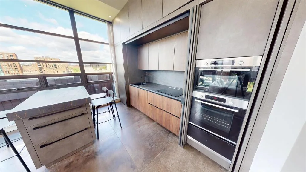 2 bedroom duplex for rent