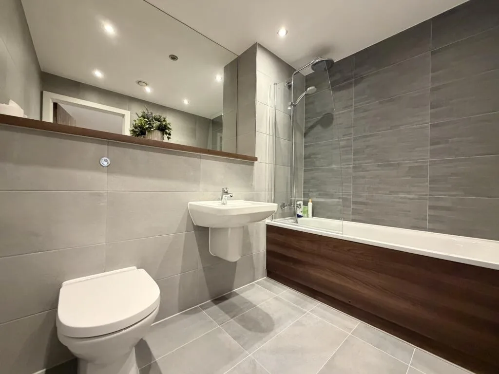 3 bedroom apartment for rent