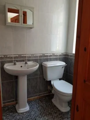 2 bedroom ground floor flat for rent
