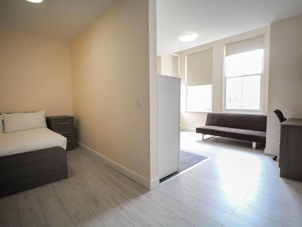 Studio apartment for rent