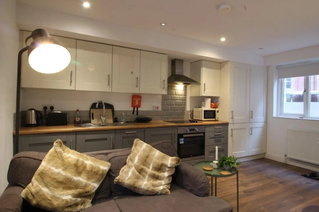 2 bedroom detached house for rent
