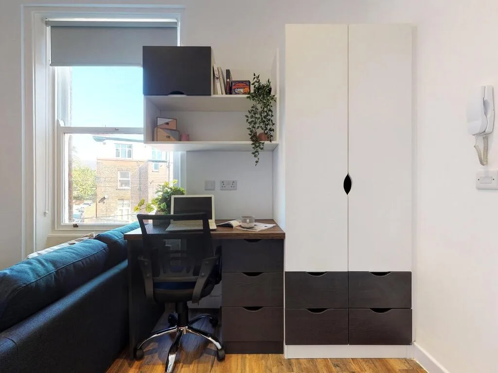 Studio apartment for rent
