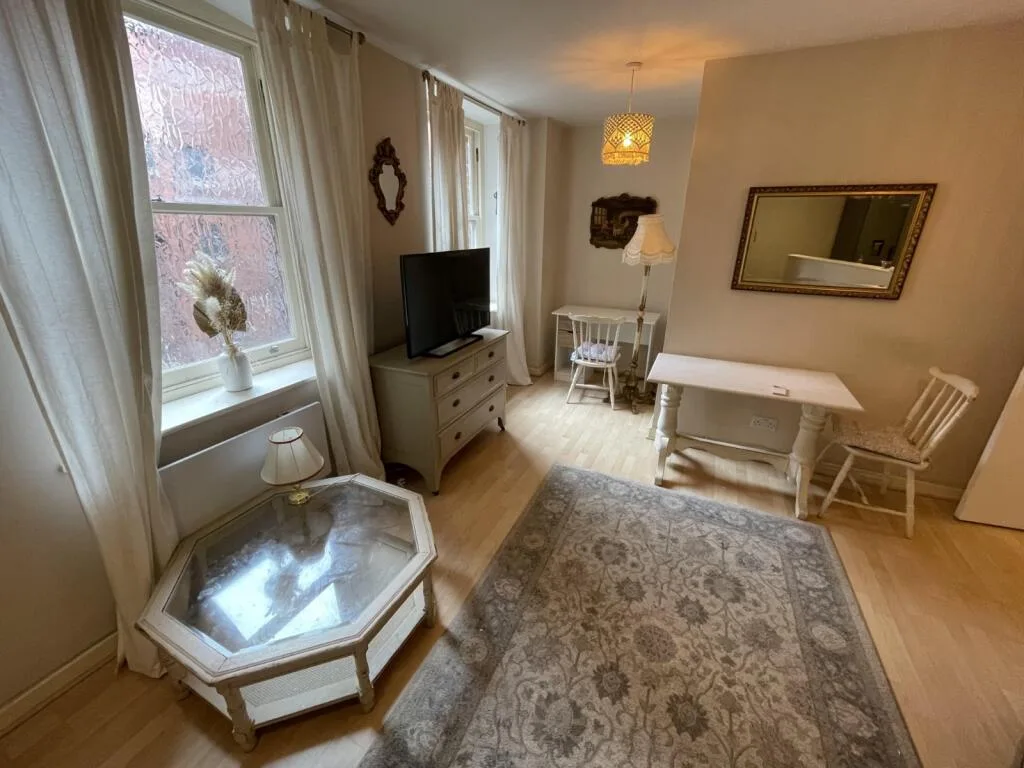 1 bedroom flat for rent