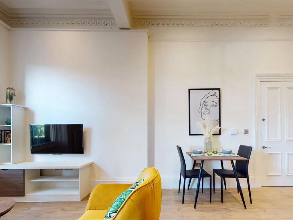 Studio apartment for rent