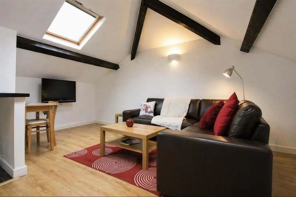 2 bedroom block of apartments for rent