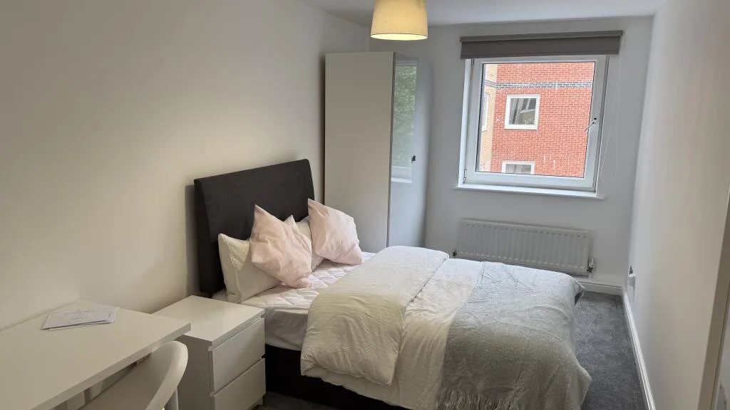 2 bedroom flat for rent