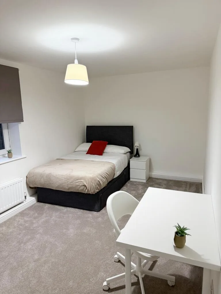 3 bedroom flat for rent
