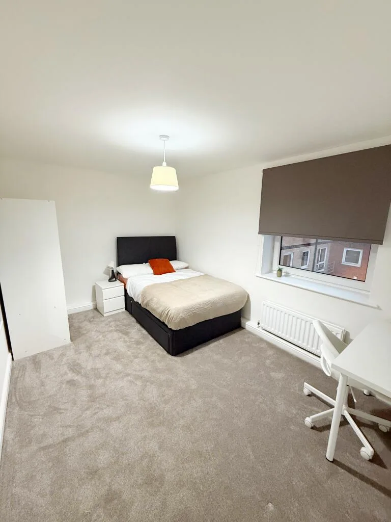 3 bedroom flat for rent
