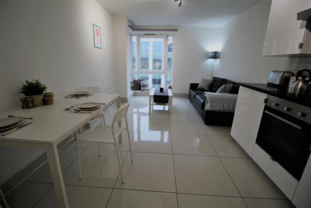 3 bedroom flat for rent