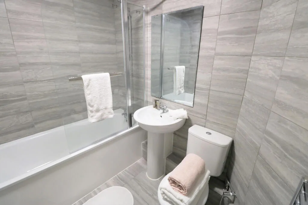 3 bedroom flat for rent