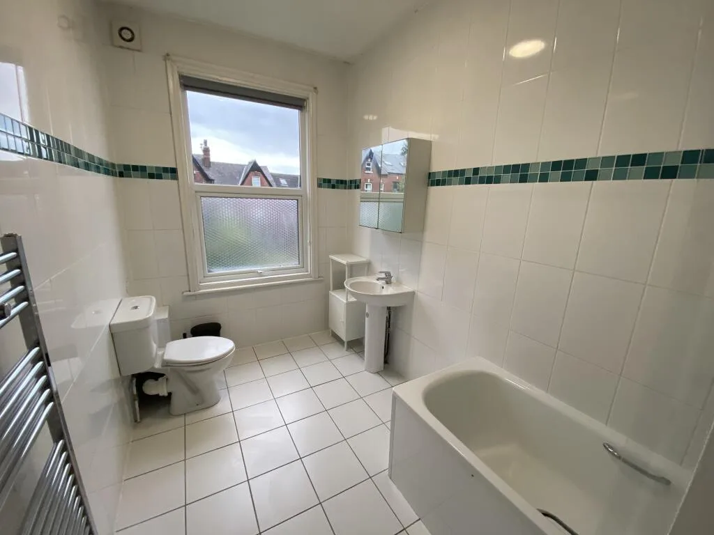 3 bedroom flat for rent