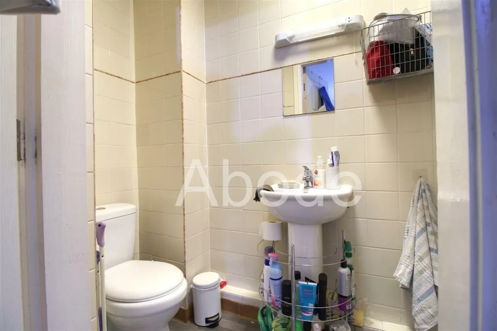 4 bedroom flat for rent