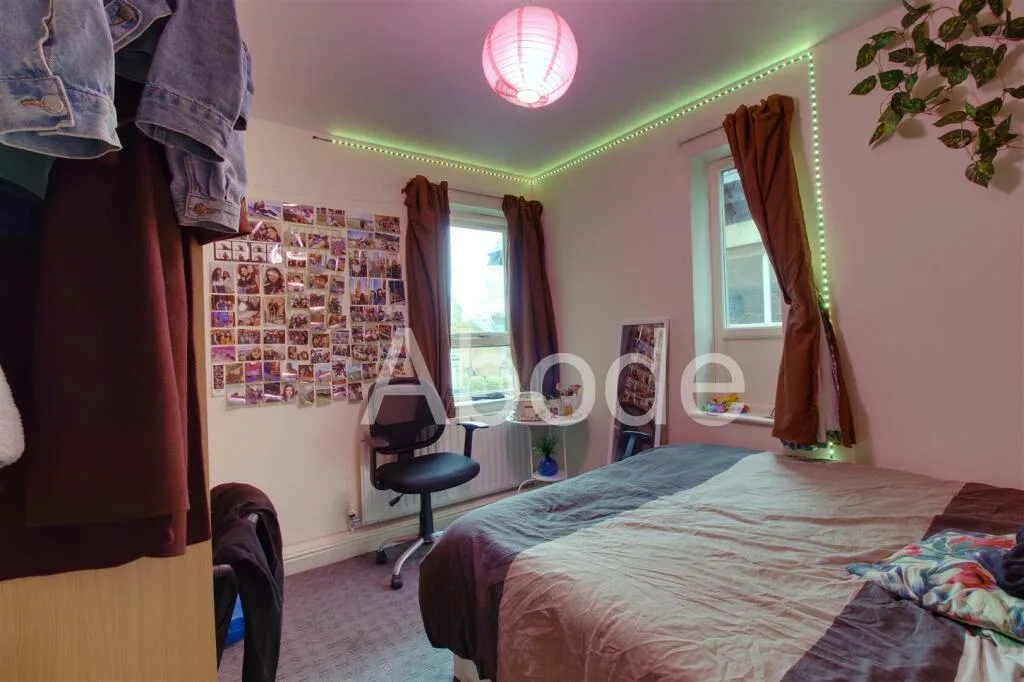 4 bedroom flat for rent
