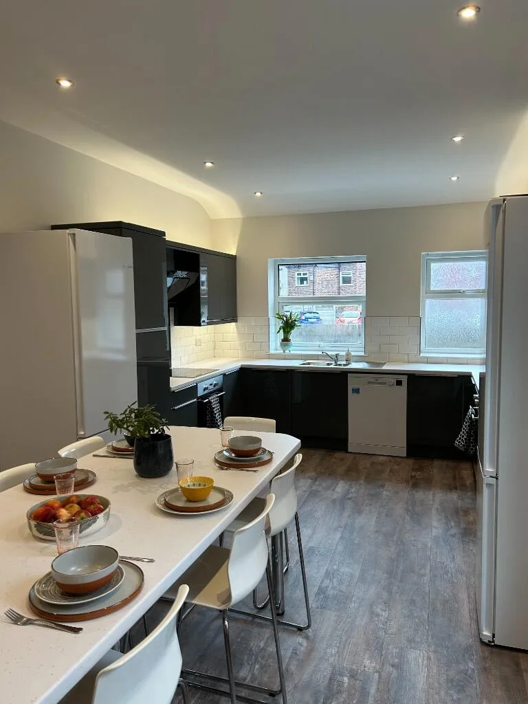 1 bedroom house share for rent