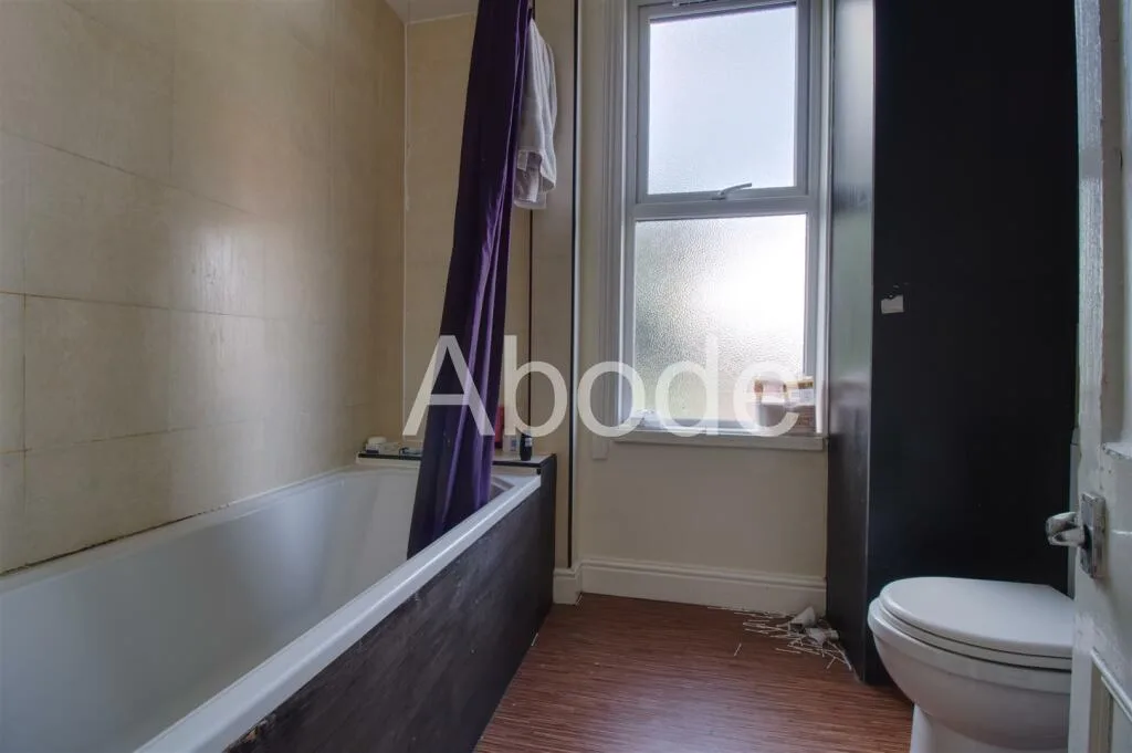9 bedroom house for rent