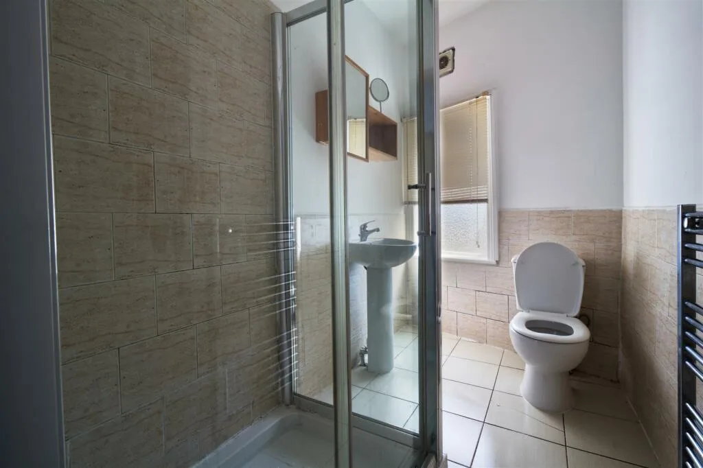 10 bedroom house for rent