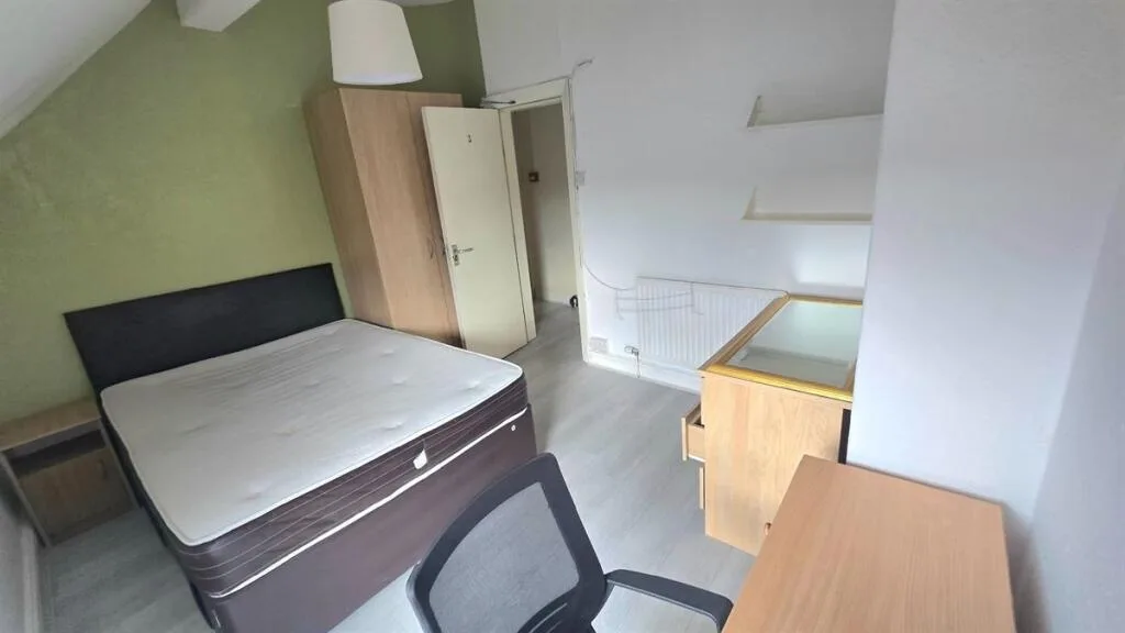 1 bedroom house for rent