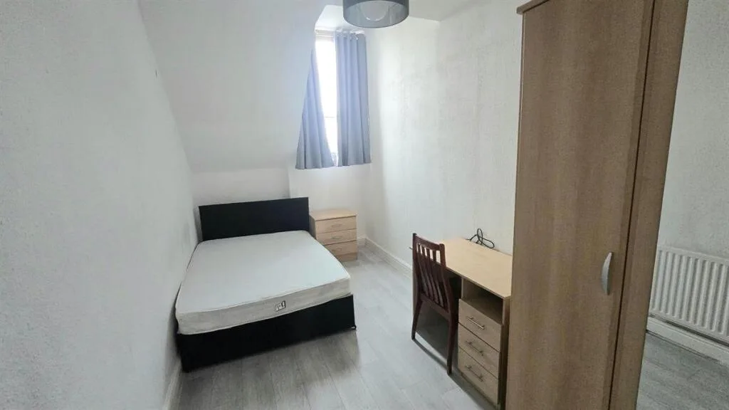 1 bedroom house for rent