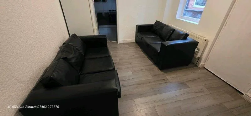 1 bedroom house share for rent