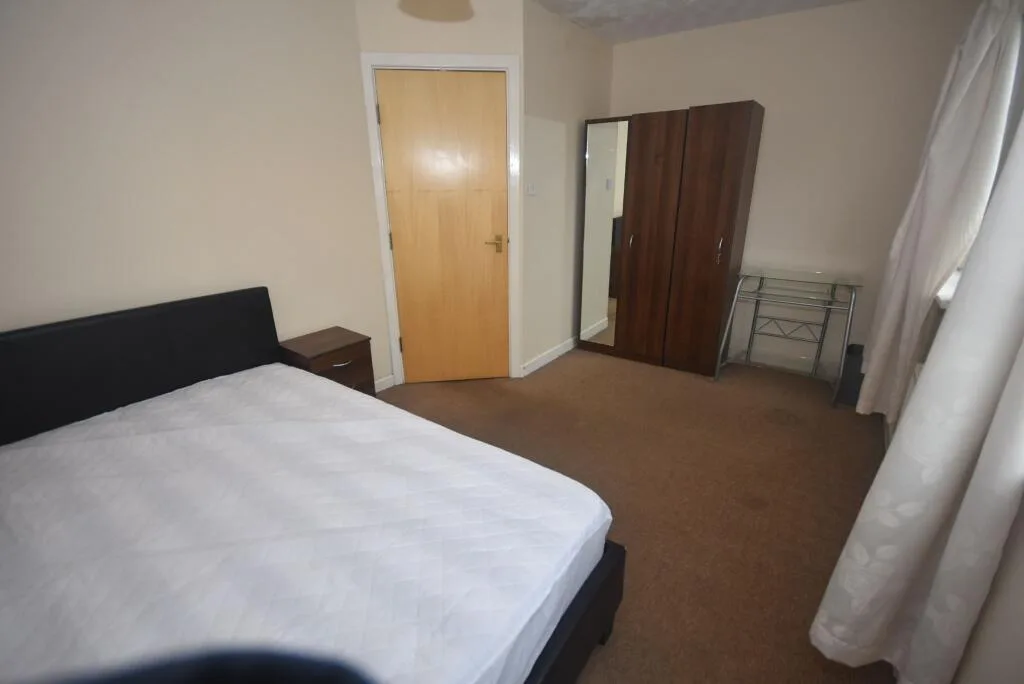 4 bedroom town house for rent