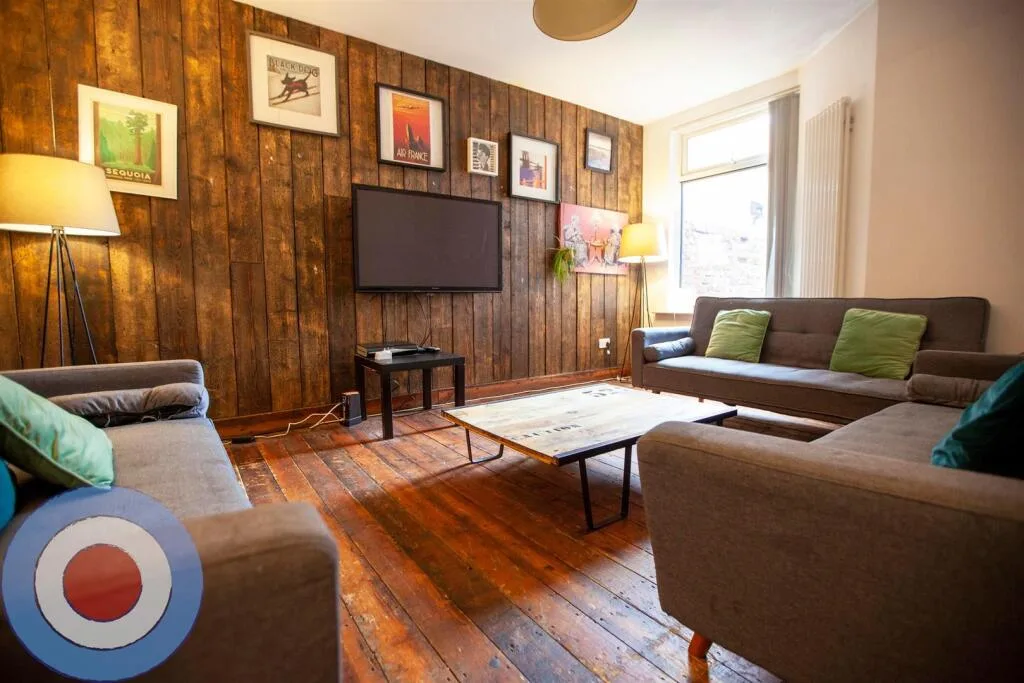 1 bedroom end of terrace house for rent