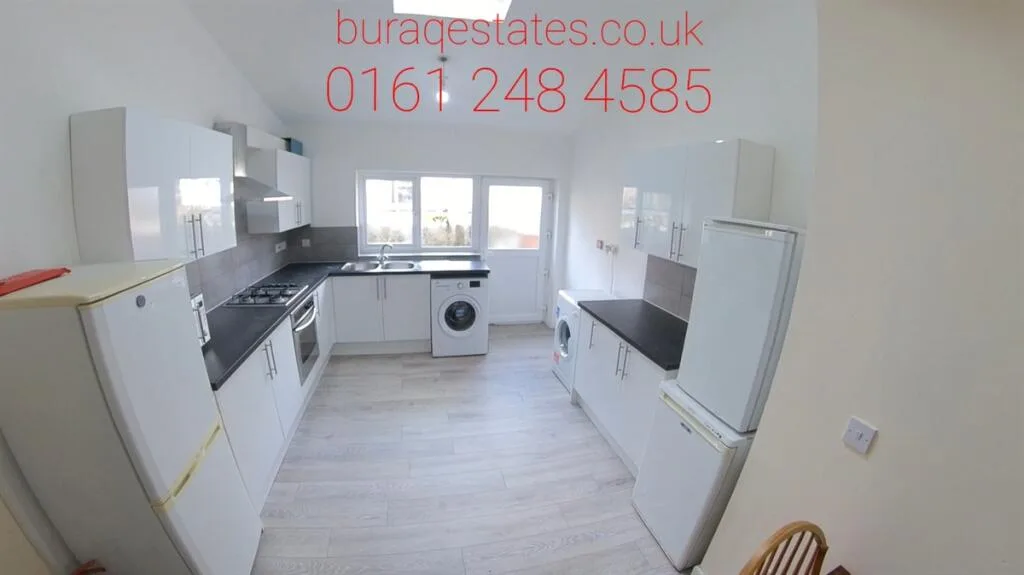7 bedroom flat for rent