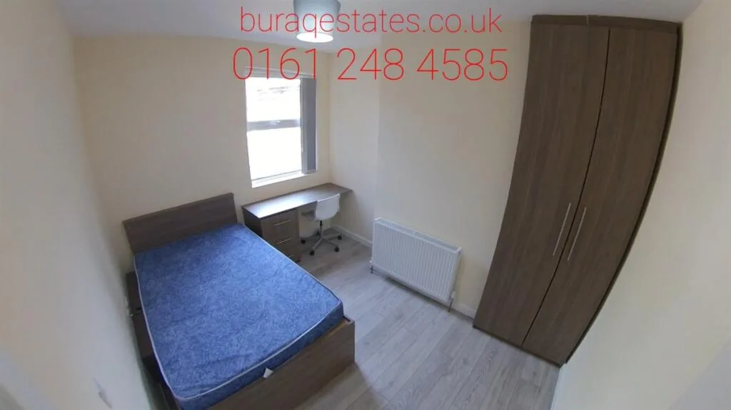 7 bedroom flat for rent