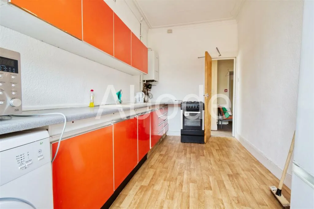 9 bedroom house for rent