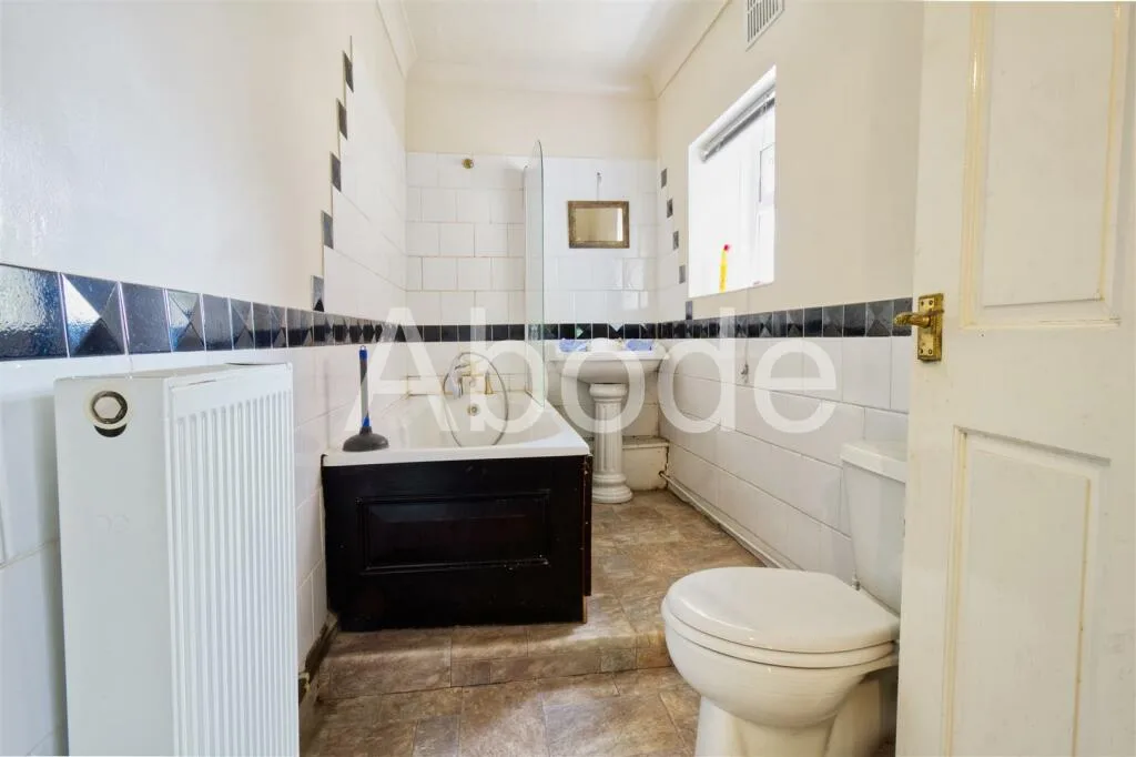 9 bedroom house for rent