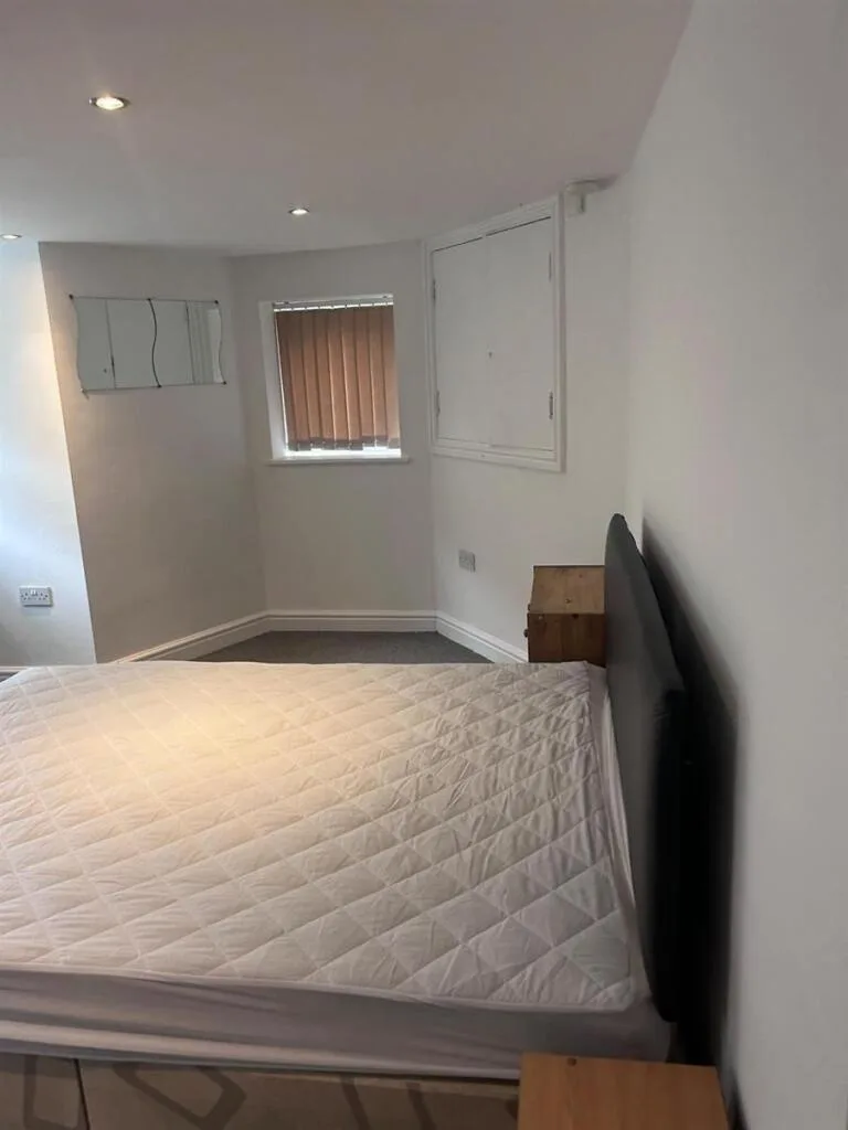1 bedroom house for rent