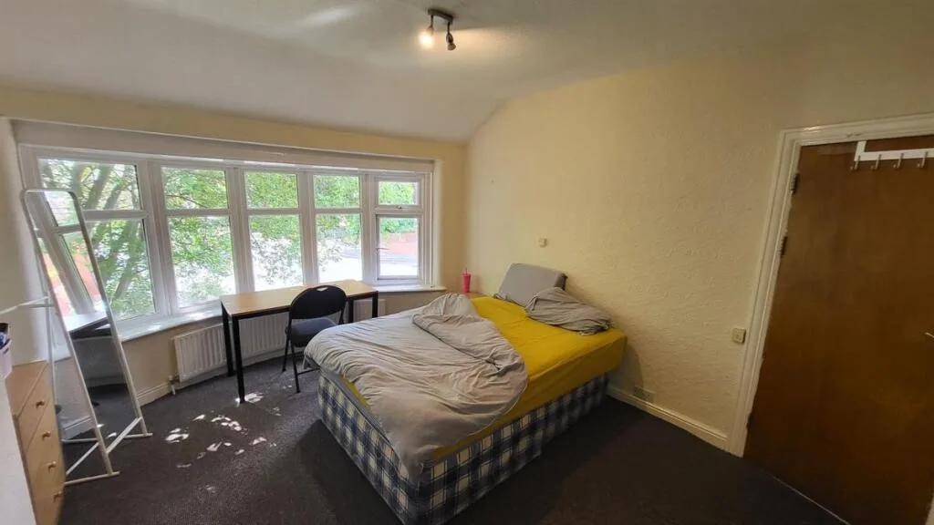 4 bedroom house for rent