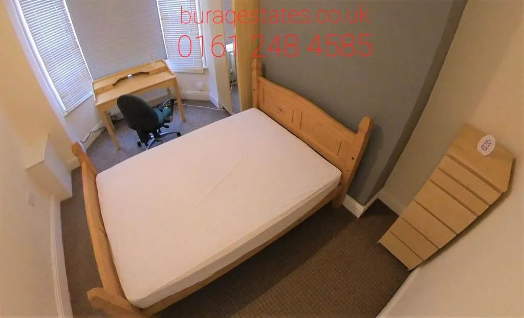 6 bedroom house for rent