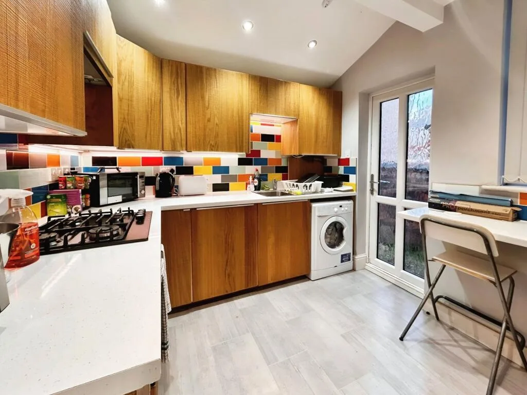 2 bedroom apartment for rent