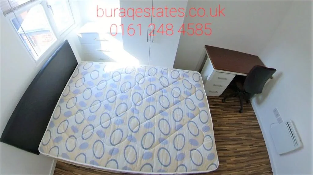 6 bedroom house for rent