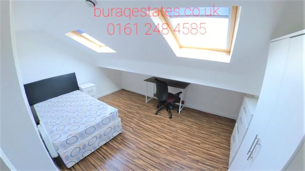 6 bedroom house for rent
