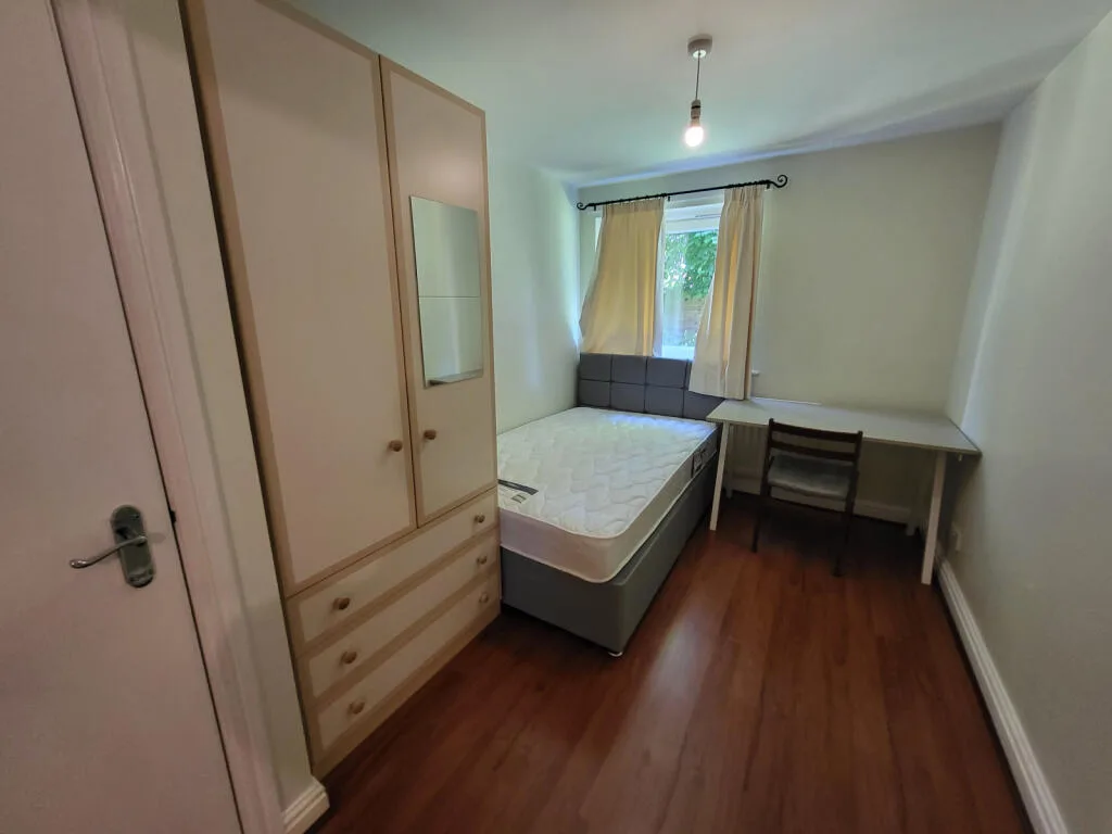 3 bedroom apartment for rent