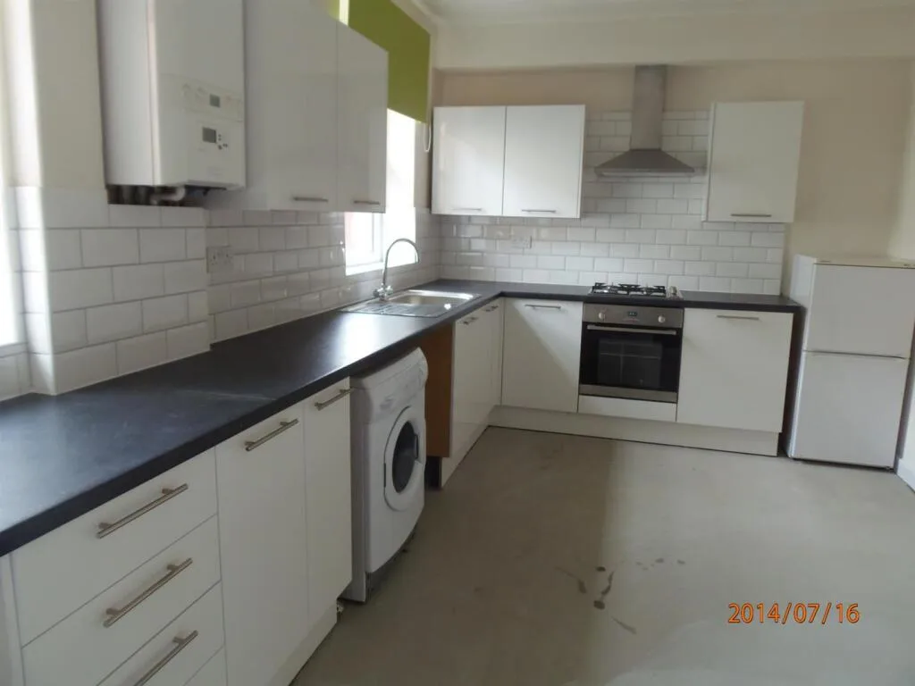 4 bedroom apartment for rent