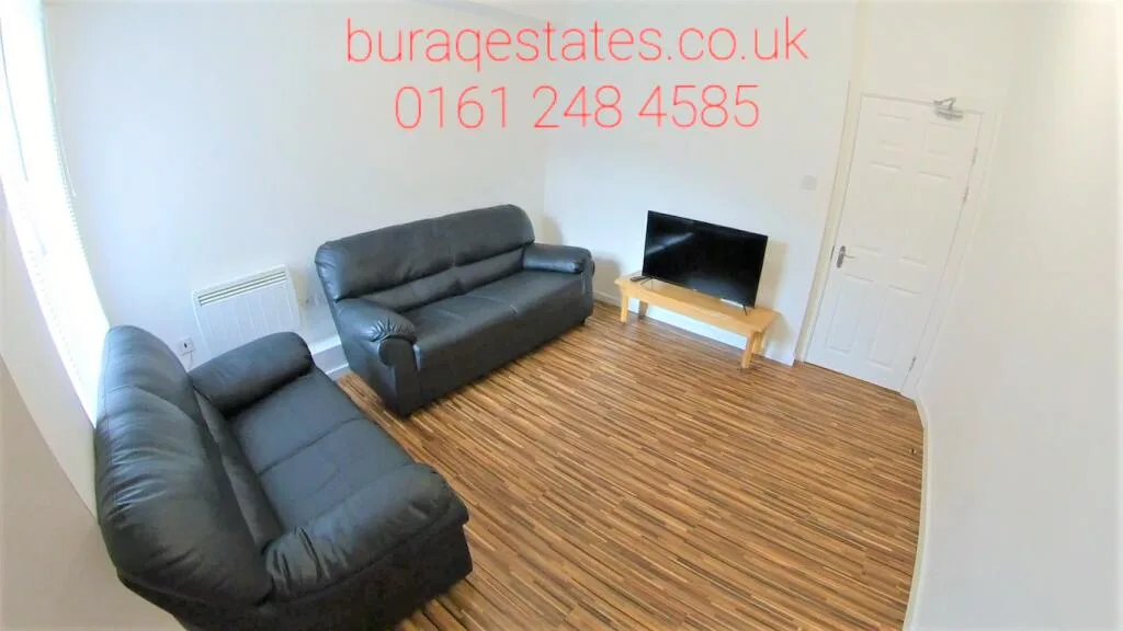 6 bedroom terraced house for rent