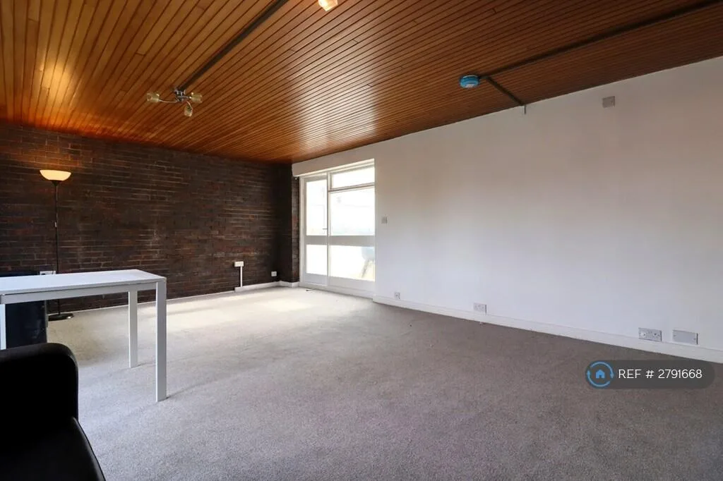 3 bedroom penthouse for rent