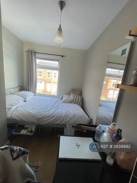 4 bedroom terraced house for rent