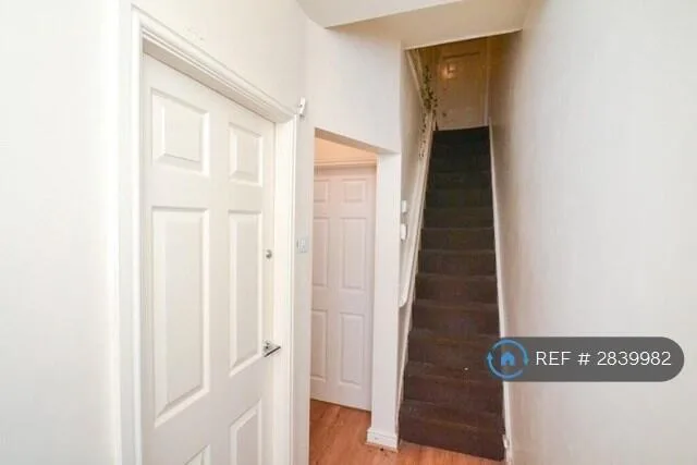 4 bedroom terraced house for rent