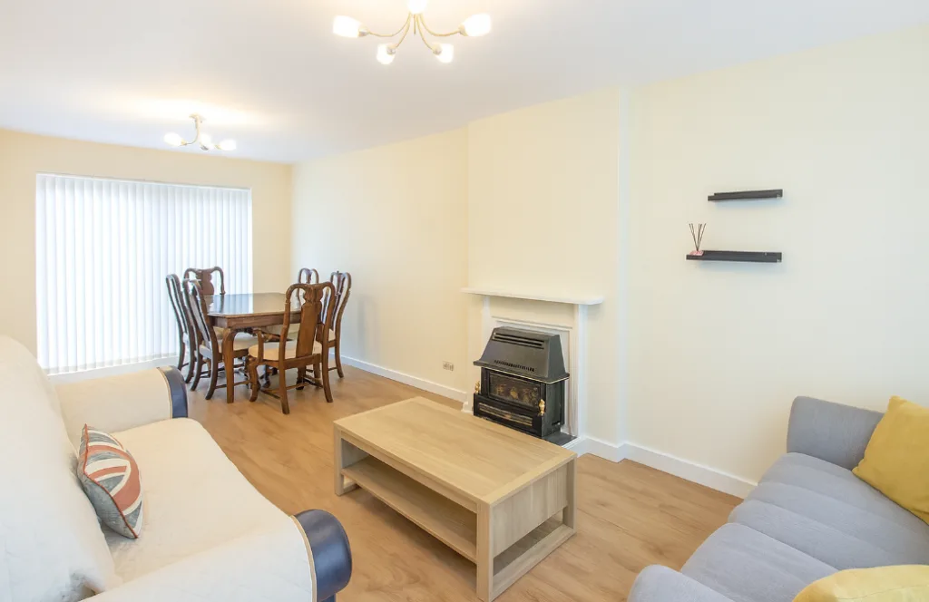 3 bedroom semi-detached house for rent