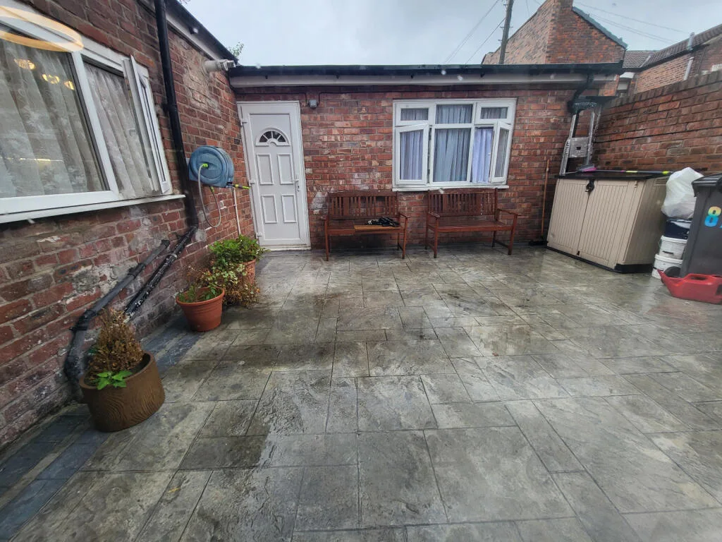1 bedroom semi-detached house for rent