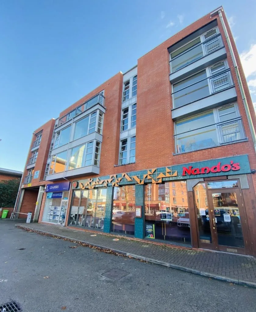 3 bedroom flat for rent